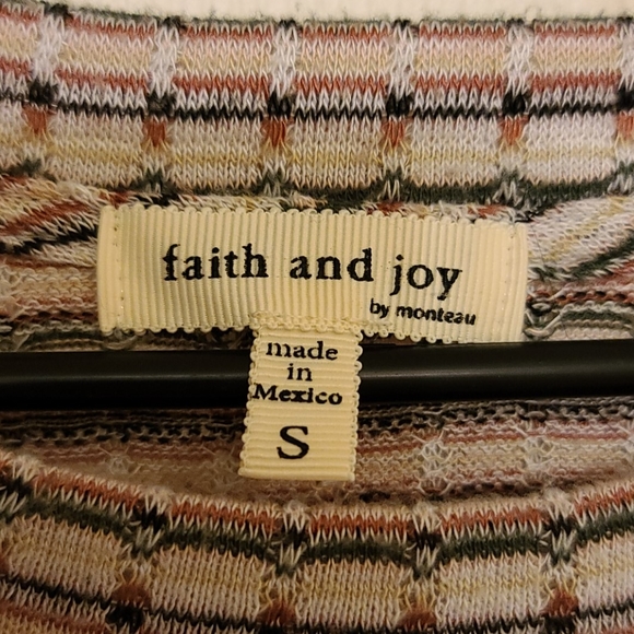 Top / Haut faith and joy - Picture 2 of 3